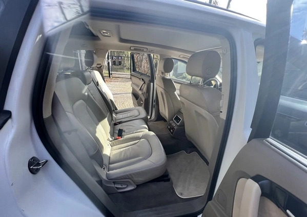 Audi Q7 cena 79000 przebieg: 247000, rok produkcji 2014 z Warszawa małe 172